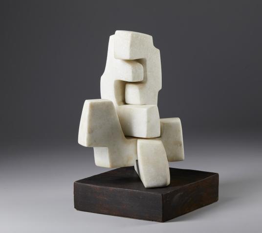 Navigando, 1991, legno di noce e marmo, 37.0 x 30.0 x 22.0 cm
