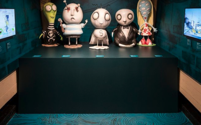 L'allestimento della mostra su Tim Burton a Torino, al museo del Cinema