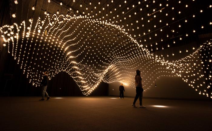Rafael Lozano opera Hemmer Pulse Topology