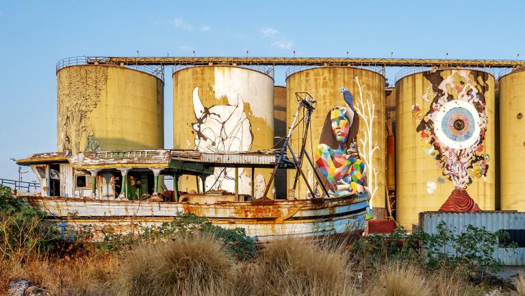 Street art silos, porto di Catania