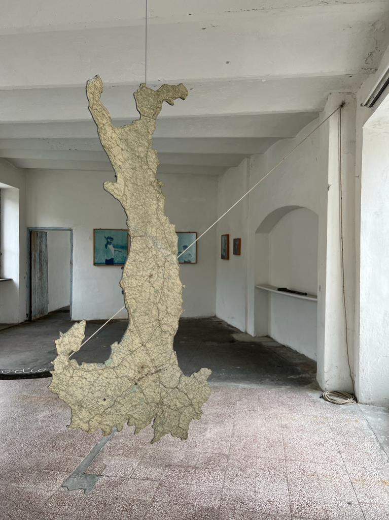 Luciano Fabro, L'Italia