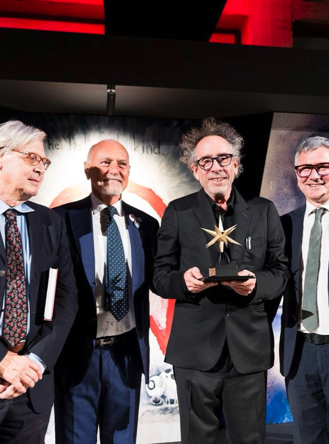Tim Burton alla serata di inaugurazione della mostra a lui dedicata al Museo del Cinema di Torino
