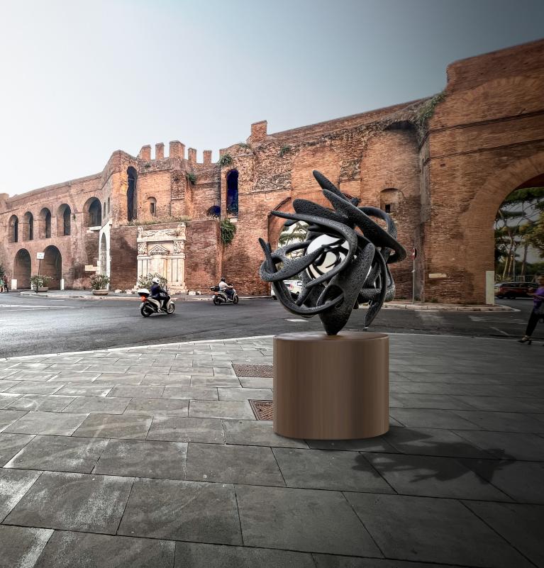 La scultura di Gianfranco Meggiato a Porta Pinciana, Roma