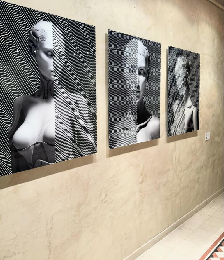 Andrea Crespi, Ex human, 2023, IA, stampa su alluminio e plexiglas