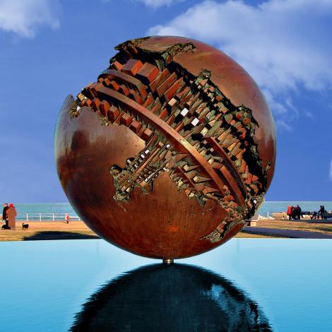 La Grande Sfera, Pesaro