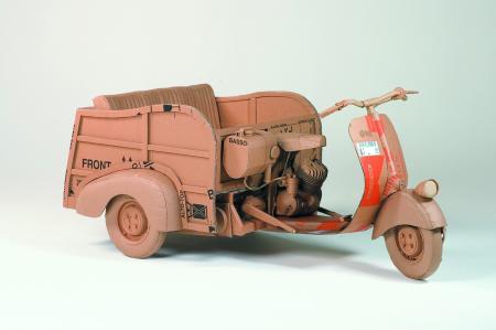 Auto taxi, 2006 Cartone e colla, dimensioni reali