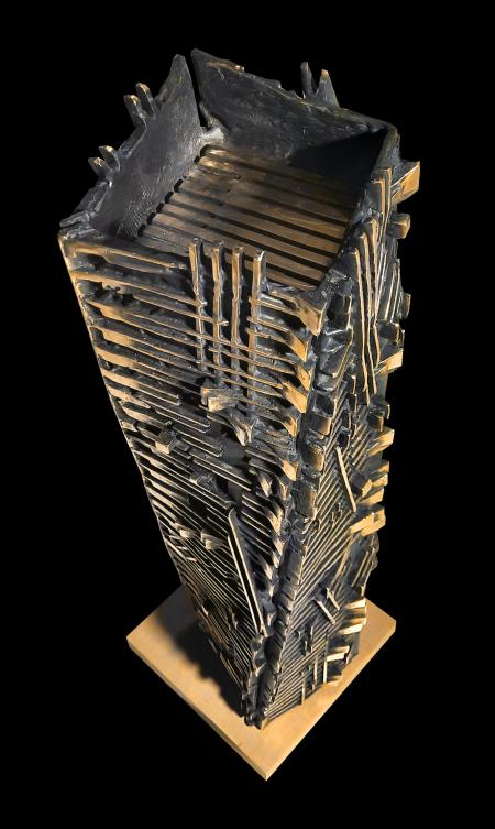 Torre Silla (in torsione), Lizori, 2023, bronzo