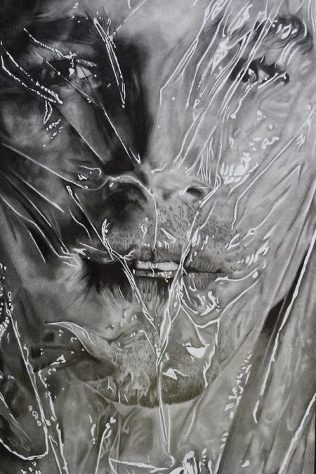 Alive (serie Wrapped 1 di 3), 2021, carboncino, matita e acrilico 29,7 x 42 cm