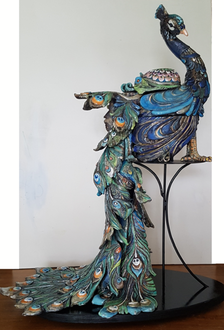 Maestosa creatura, 2022 ceramica RAKU, 80x110 cm