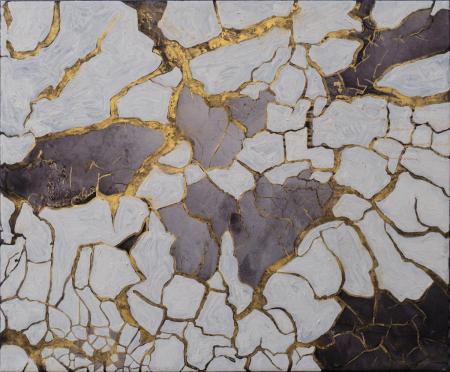Cretto bianco, 2024, polimaterico su tela, olio, bitume, stoffe