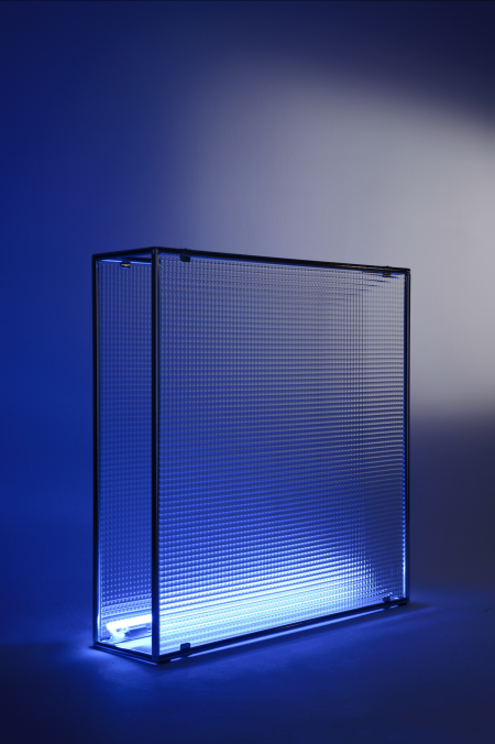 Diaframma, 1968, chromed iron frame Ponteur, impressed glass and blue neon, 100x100x25 cm