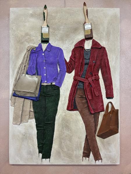 Rassicurante, 2025, collage di juta con materiali di riciclo e tecnica mista su tela, 70x100x4 cm
