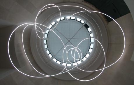 Fotografia della Struttura al neon al Museo del Novecento
