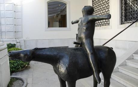 L'angelo della città di Marino Marini