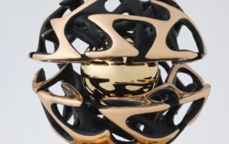 Sfera Nirvana, 2019, fusione in bronzo a cera persa, diametro 20 cm; € 19.500,00/VP (Dorotheum, Vienna)